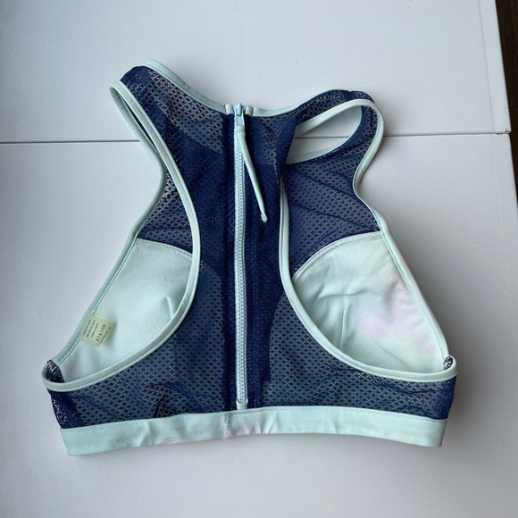 Roxy high neck mesh bikini top. - Picture 2 of 3